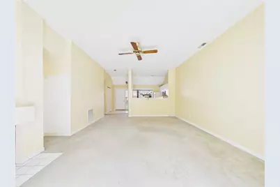 4 Meadowbrook Way, Narragansett, RI 02882 - Photo 11