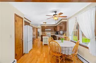 90 Sweet Meadow Dr, North Kingstown, RI 02852 - Photo 9