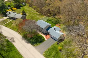 90 Sweet Meadow Dr, North Kingstown, RI 02852 - Photo 3
