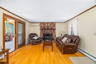 90 Sweet Meadow Dr, North Kingstown, RI 02852 - Photo 5
