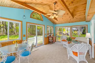 90 Sweet Meadow Dr, North Kingstown, RI 02852 - Photo 11