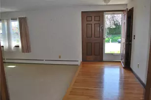 3 Carriage Way, North Providence, RI 02904 - Photo 5