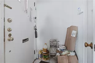 66 Edgehill Rd, Providence, RI 02906 - Photo 9