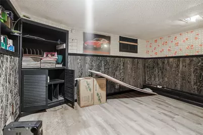 66 Edgehill Road, Providence, RI 02906 - Photo 23