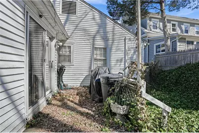 66 Edgehill Road, Providence, RI 02906 - Photo 27