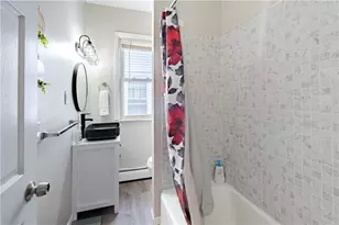 49 Wealth Ave, Providence, RI 02908 - Photo 15