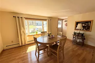 366 Aylsworth Ave, Woonsocket, RI 02895 - Photo 7