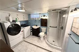 366 Aylsworth Ave, Woonsocket, RI 02895 - Photo 23