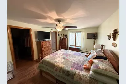 366 Aylsworth Avenue, Woonsocket, RI 02895 - Photo 17