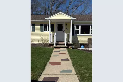 366 Aylsworth Avenue, Woonsocket, RI 02895 - Photo 3