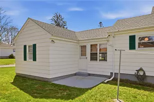 24 Kearns Ave, Tiverton, RI 02878 - Photo 31