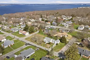 24 Kearns Ave, Tiverton, RI 02878 - Photo 33