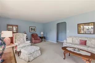 24 Kearns Ave, Tiverton, RI 02878 - Photo 11