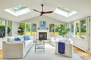 18 Chantilly Dr, Barrington, RI 02806 - Photo 3