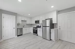 241 Pocasset Ave, Providence, RI 02919 - Photo 33