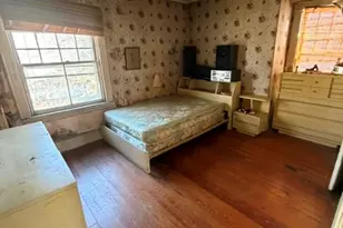 107 Massasoit Ave, Cranston, RI 02905 - Photo 9