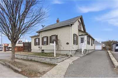 215 Kenyon Avenue, Pawtucket, RI 02861 - Photo 1