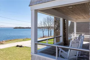 110 Seaview Ave, North Kingstown, RI 02852 - Photo 9
