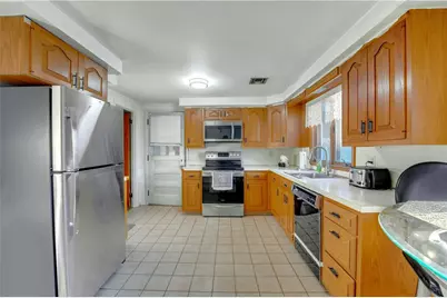 92 Weeden Street, East Providence, RI 02916 - Photo 9