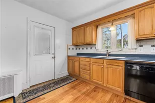 67 Ash St, Lincoln, RI 02865 - Photo 3