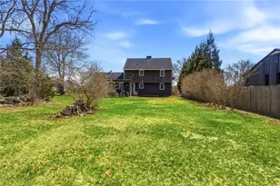 111 King Tom Dr, Charlestown, RI 02813 - Photo 7
