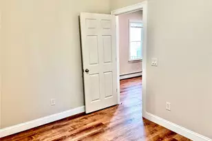 41 Hudson St, Providence, RI 02909 - Photo 13