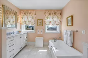 519 Bellevue Ave, Newport, RI 02840 - Photo 21