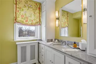 519 Bellevue Ave, Newport, RI 02840 - Photo 13