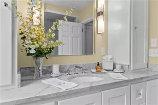 519 Bellevue Ave, Newport, RI 02840 - Photo 11
