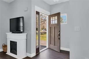 222 Pettaconsett Ave, Warwick, RI 02888 - Photo 5
