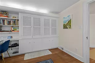 21 Belgrade Ave, Pawtucket, RI 02861 - Photo 17