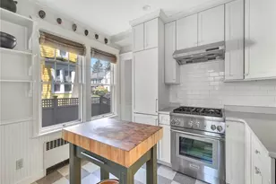 225 5th St, Providence, RI 02906 - Photo 25