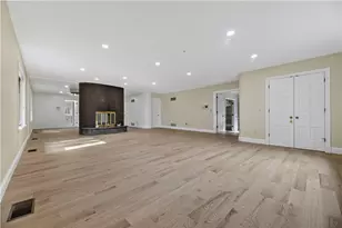 136 White Birch Cir, Scituate, RI 02831 - Photo 19