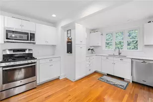 26 S Shore Rd, Little Compton, RI 02837 - Photo 3