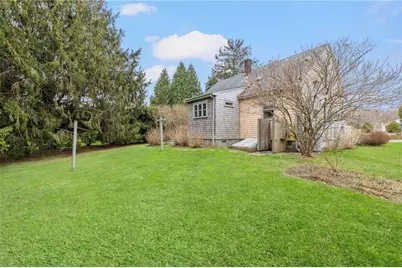 26 South Shore Road, Little Compton, RI 02837 - Photo 17