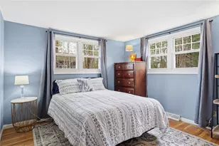 37 Bank St, Coventry, RI 02816 - Photo 17