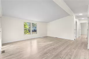 1 O'Hare Ct, Coventry, RI 02816 - Photo 9