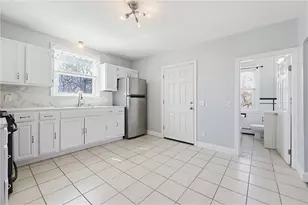 270 Woonasquatucket Ave, North Providence, RI 02911 - Photo 23
