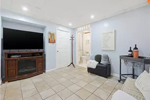 270 Woonasquatucket Ave, North Providence, RI 02911 - Photo 35