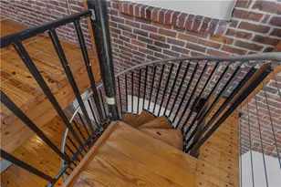 407 Pine St, Providence, RI 02903 - Photo 15