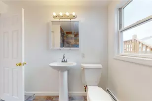 204 Vine St, Pawtucket, RI 02861 - Photo 35