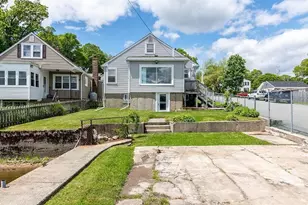 4 Lake Ave, Tiverton, RI 02878 - Photo 19