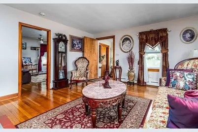 4 Lake Avenue, Tiverton, RI 02878 - Photo 9