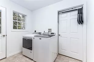 30 Clifford Dr, Westerly, RI 02891 - Photo 23