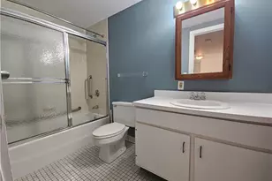 364 Bellevue Ave, Newport, RI 02840 - Photo 27