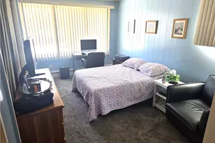 27 Torrington Dr, Warwick, RI 02889 - Photo 7