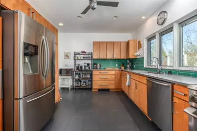 76 Blaisdell Avenue, Pawtucket, RI 02860 - Photo 17