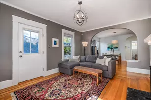 76 Blaisdell Ave, Pawtucket, RI 02860 - Photo 5