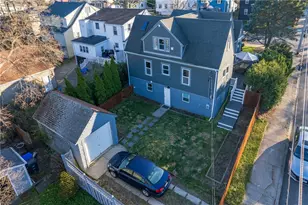 76 Blaisdell Ave, Pawtucket, RI 02860 - Photo 43