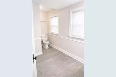 422 Pawtucket Avenue #2, Pawtucket, RI 02860 - Photo 3
